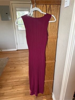 Sleeveless Ribbed Maxi Dress in Berry